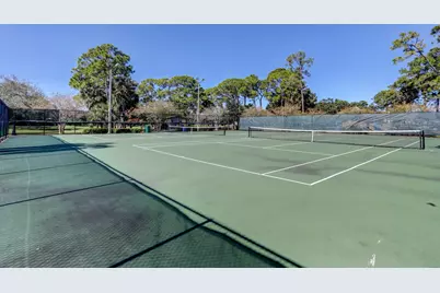 283 Canterbury Drive W, Palm Beach Gardens, FL 33418 - Photo 101