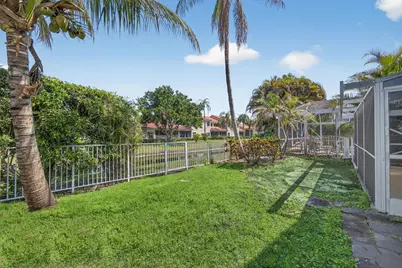 283 Canterbury Drive W, Palm Beach Gardens, FL 33418 - Photo 53