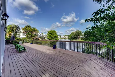283 Canterbury Drive W, Palm Beach Gardens, FL 33418 - Photo 73