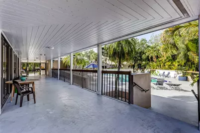283 Canterbury Drive W, Palm Beach Gardens, FL 33418 - Photo 71
