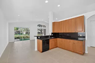 7916 Lando Ave, Boynton Beach, FL 33437 - Photo 5