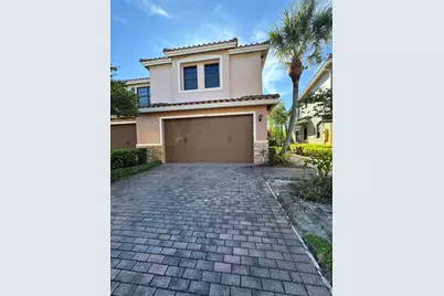127 W Riverwalk Cir W, Plantation, FL 33325 - Photo 1