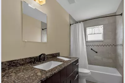 8208 NW 14 Street, Plantation, FL 33322 - Photo 17