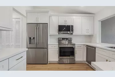 1071 NW 97th Avenue, Plantation, FL 33322 - Photo 11