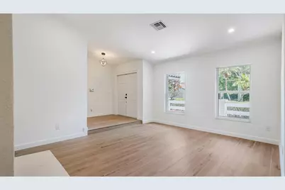 1071 NW 97th Avenue, Plantation, FL 33322 - Photo 7