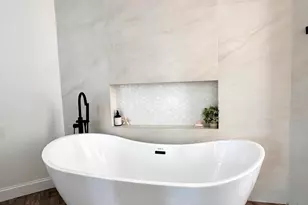 8452 Beaconhill Rd, Palm Beach Gardens, FL 33410 - Photo 15