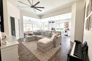 8452 Beaconhill Rd, Palm Beach Gardens, FL 33410 - Photo 3