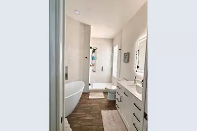 8452 Beaconhill Road, Palm Beach Gardens, FL 33410 - Photo 13