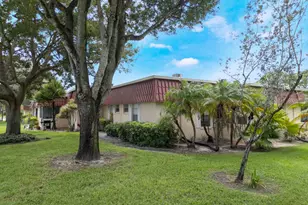 857 Worcester Ln, Lake Worth, FL 33467 - Photo 1