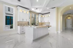 549 NE 19th Ave, Deerfield Beach, FL 33441 - Photo 23