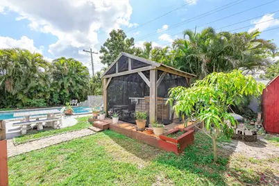 6530 NW 11th Street, Margate, FL 33063 - Photo 33