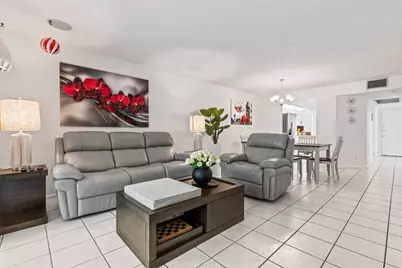 1000 SW 125th Avenue #211, Pembroke Pines, FL 33027 - Photo 11
