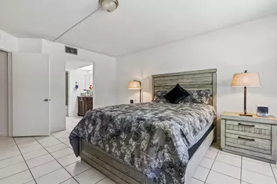 1000 SW 125th Avenue #211, Pembroke Pines, FL 33027 - Photo 19