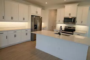 3599 NW Solange Ct, Jensen Beach, FL 34957 - Photo 9