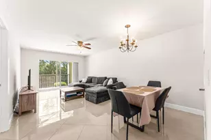 130 Lake Meryl Dr, West Palm Beach, FL 33411 - Photo 13
