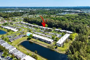 130 Lake Meryl Dr, West Palm Beach, FL 33411 - Photo 43