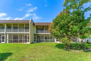 130 Lake Meryl Dr, West Palm Beach, FL 33411 - Photo 29