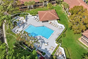 137 Brackenwood Rd, Palm Beach Gardens, FL 33418 - Photo 35