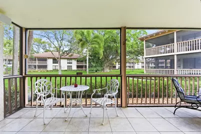 137 Brackenwood Road, Palm Beach Gardens, FL 33418 - Photo 11