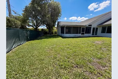 1179 NW 161st Avenue, Pembroke Pines, FL 33028 - Photo 15