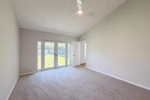 1179 NW 161st Ave, Pembroke Pines, FL 33028 - Photo 11