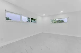 5921 NE 15th Ave, Fort Lauderdale, FL 33334 - Photo 9