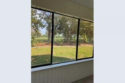 203 E Lakeview Dr Drive E, Royal Palm Beach, FL 33411 - Photo 17