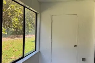 203 E Lakeview Dr Dr E, Royal Palm Beach, FL 33411 - Photo 13