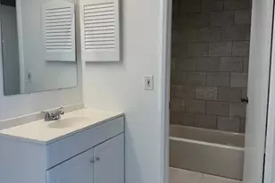 203 E Lakeview Dr Dr E, Royal Palm Beach, FL 33411 - Photo 11