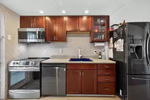 1100 NE 15th Ave, Fort Lauderdale, FL 33304 - Photo 9