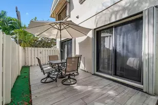 820 Bella Vista Ct S, Jupiter, FL 33477 - Photo 15