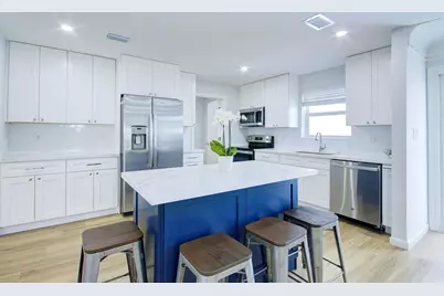 1950 NE 30th Street, Lighthouse Point, FL 33064 - Photo 31