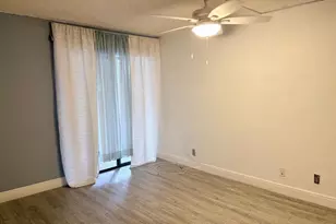 2316 S Cypress Bend Dr, Pompano Beach, FL 33069 - Photo 17