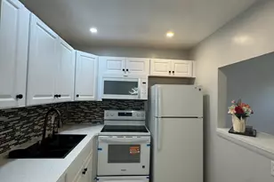 176 Sussex, West Palm Beach, FL 33417 - Photo 9