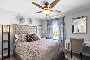 164 Berenger Walk, Royal Palm Beach, FL 33414 - Photo 21