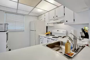 9480 Poinciana Pl, Davie, FL 33324 - Photo 3