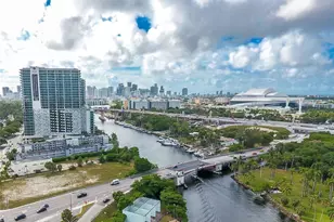1740 NW N River Dr, Miami, FL 33125 - Photo 1