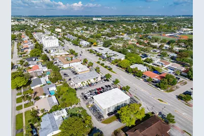 5000 Hollywood Boulevard, Hollywood, FL  - Photo 17