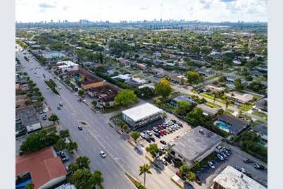 5000 Hollywood Boulevard, Hollywood, FL  - Photo 11