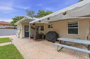 720 NE 7th St, Pompano Beach, FL 33060 - Photo 31