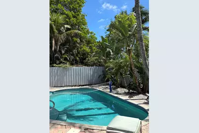 720 NE 7th Street, Pompano Beach, FL 33060 - Photo 23