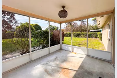 4709 Sunset Boulevard, Fort Pierce, FL 34982 - Photo 23