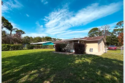 4709 Sunset Boulevard, Fort Pierce, FL 34982 - Photo 25