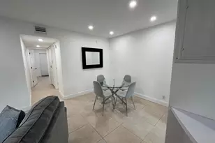 2100 NE 38th St, Lighthouse Point, FL 33064 - Photo 9