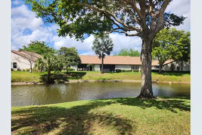 3226 S Carambola Cir S, Coconut Creek, FL 33066 - Photo 43