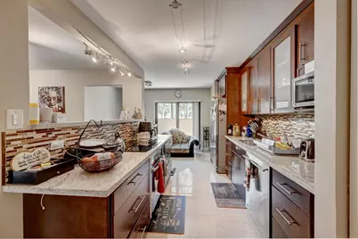 2384 NW 36th Avenue, Coconut Creek, FL 33066 - Photo 9