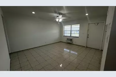 13 NE 2nd Avenue #201, Dania Beach, FL 33004 - Photo 1