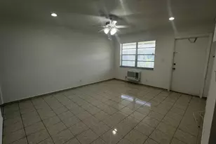 13 NE 2nd Ave, Dania Beach, FL 33004 - Photo 1