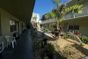 13 NE 2nd Ave, Dania Beach, FL 33004 - Photo 11