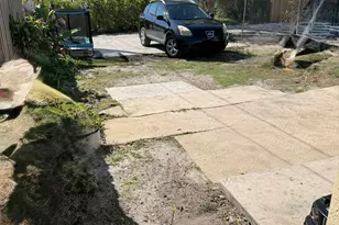 611 N F St, Lake Worth Beach, FL 33460 - Photo 3